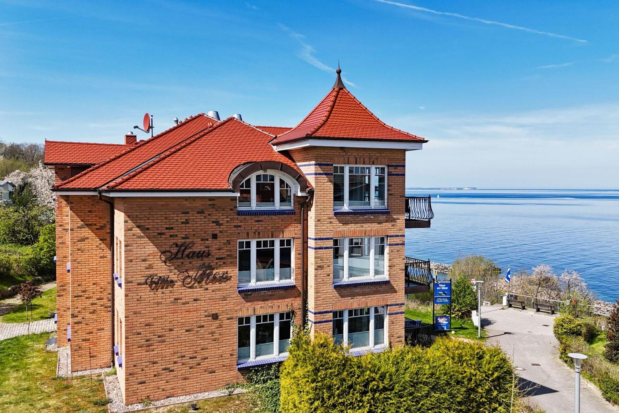 Ferienwohnung Mit Traumhaftem Meerblick - Haus Am Meer Fewo 01 Lohme Exterior photo